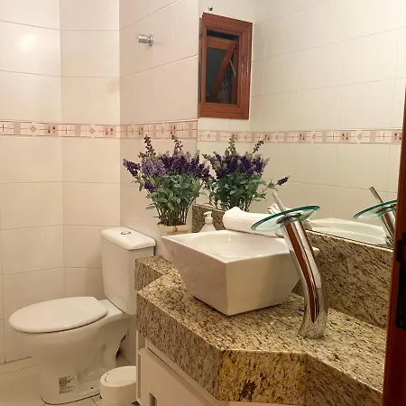 Apartamento Primavera, A 600 Metros Da Rua Coberta, Com 2 Quartos Gramado Exterior photo